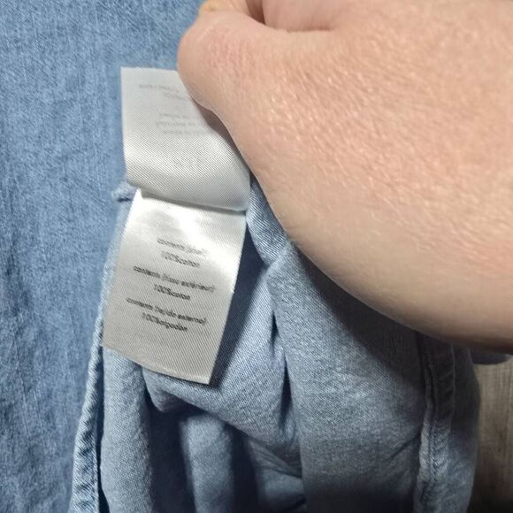 WEWOREWHAT Boyfriend Overshirt Shacket Button Down Blue Denim - Picture 5 of 5